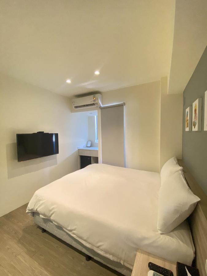 Fj Minihouse Apartment Taichung Exterior photo